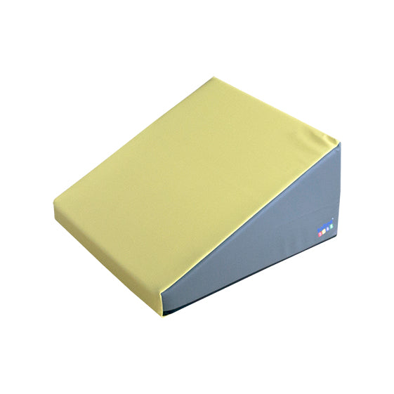 FIGURA RAMPA PEQUEÑA 60X60X30CM